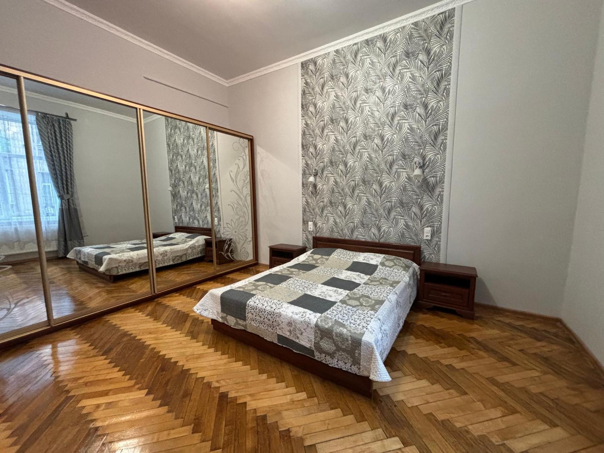 Apartamento Айстра Leópolis Exterior foto